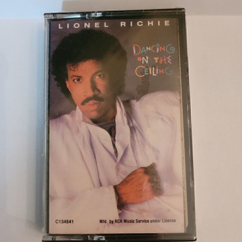 Lionel Richie factory sealed dancing on the ceiling audio tape circa 1980's